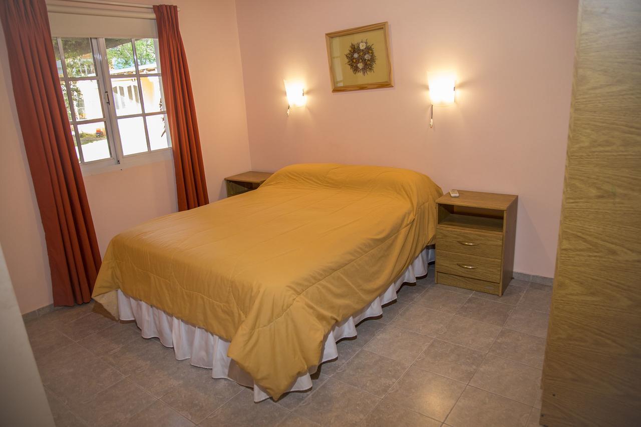 Cabanas El Tepeyac Hotell San Rafael  Rum bild